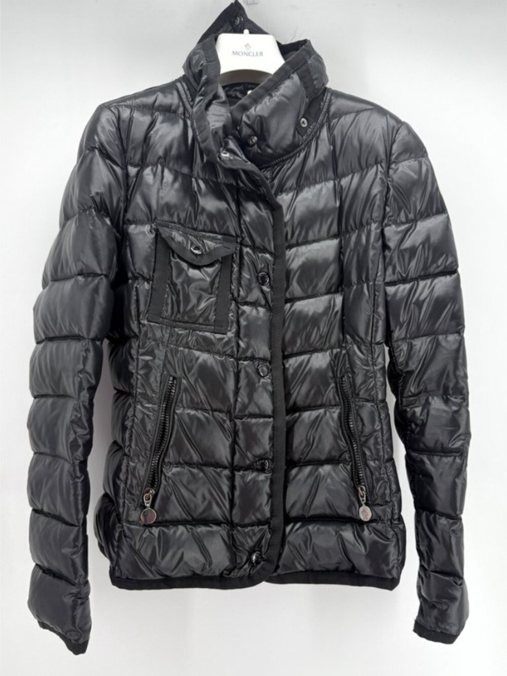 Moncler Celsie PufferJacket Black M - Picture 2 of 12